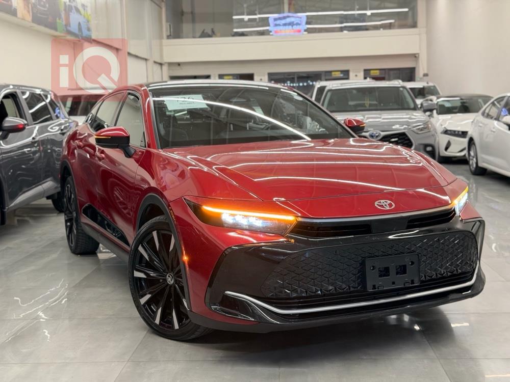 تۆیۆتا کراون